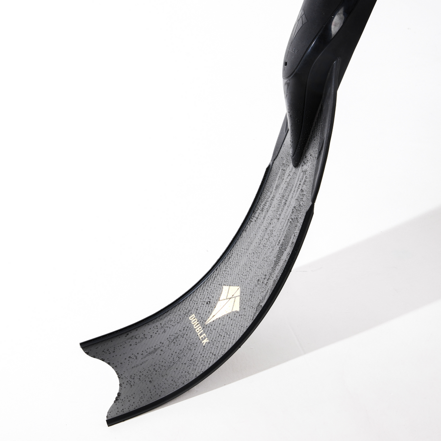 Double K - Delfit Carbon Bifin