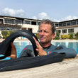 Laden Sie das Bild in den Galerie-Viewer, C4 Carbon - Wolverine Black Silicone Freediving Fins
